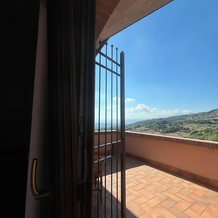 Tenuta Raimo Bed & Breakfast *
