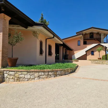 Tenuta Raimo Bed & Breakfast Altavilla Silentina